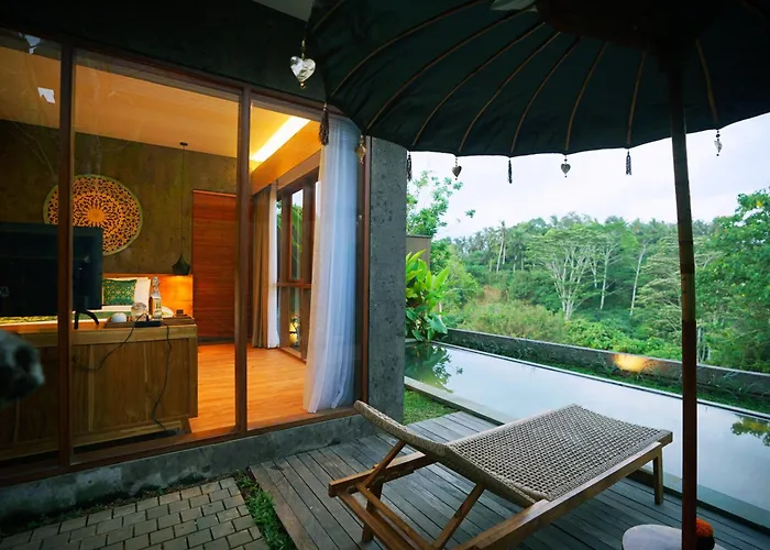 The Shanti Graha 4*
