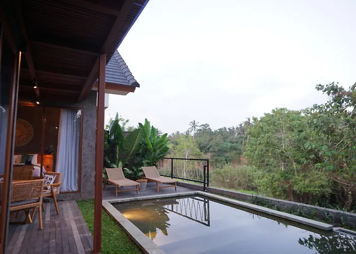 The Shanti Graha Hotel