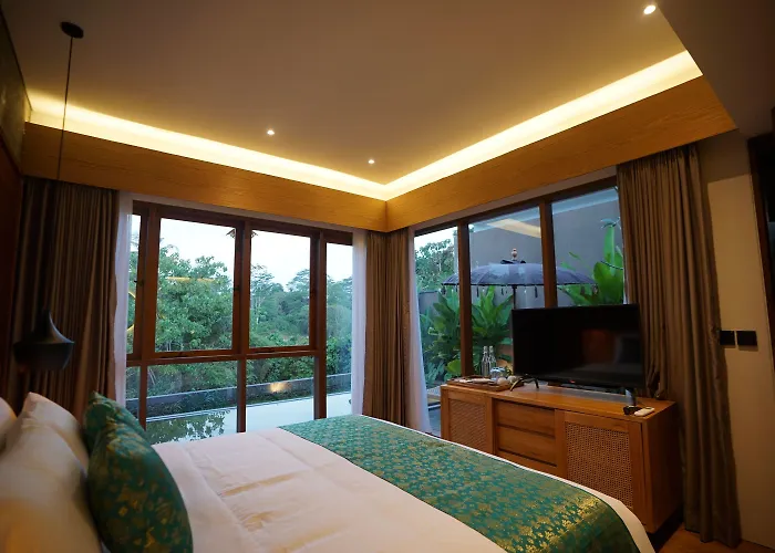 Hotel The Shanti Graha