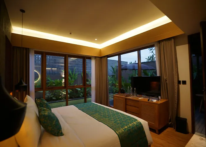 The Shanti Graha 4*